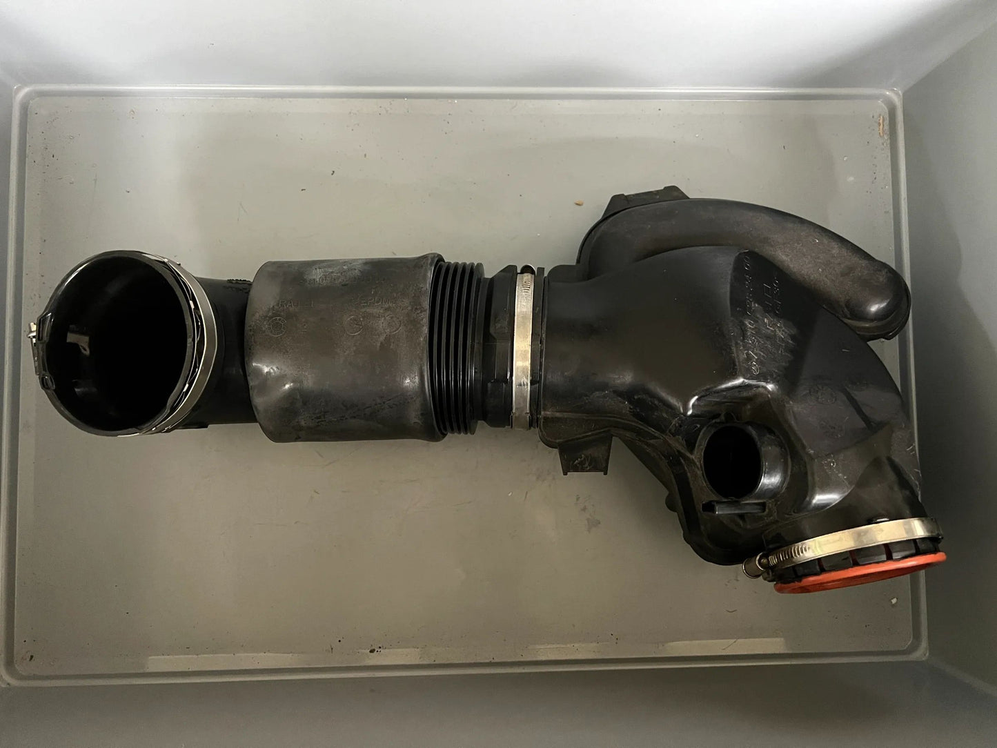 Original Mercedes-Benz Sprinter Reinluftleitung A9105283800