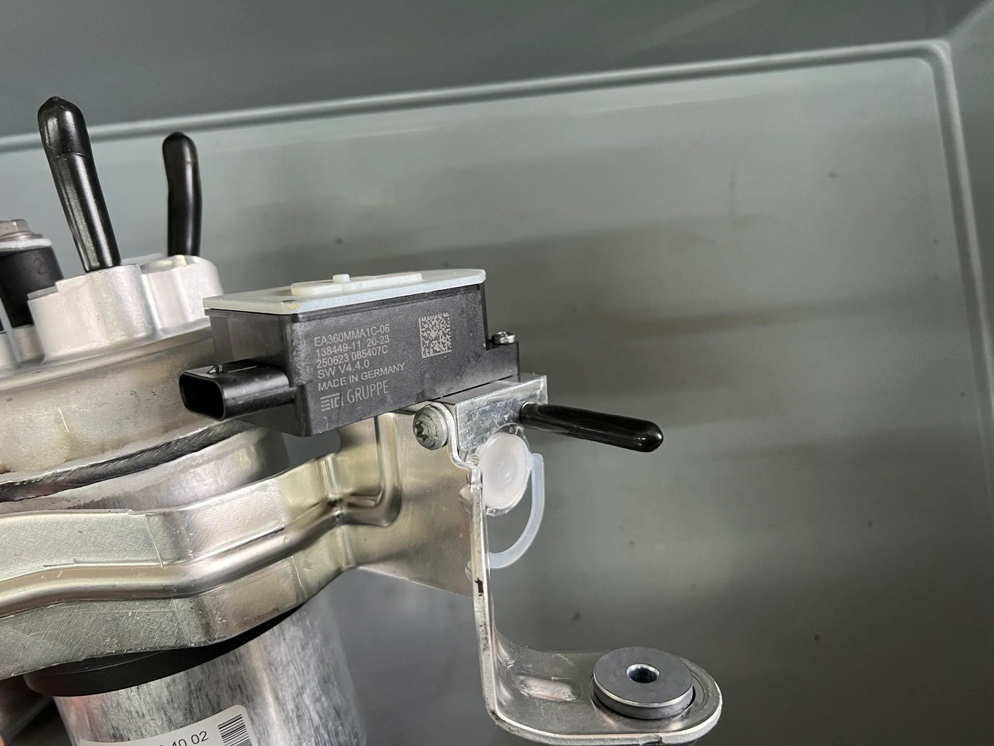 Original Mercedes-Benz Kältemittelsammler Klimaanlage A1748304002 NEU