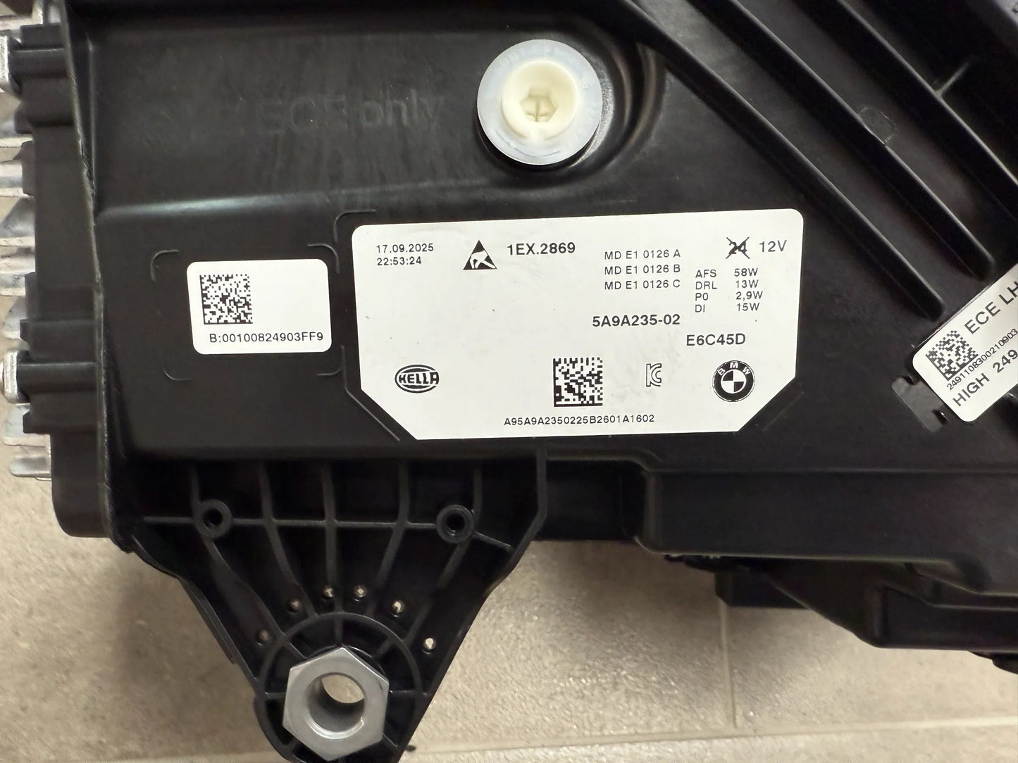 Original BMW X1 U11 LED-Scheinwerfer Links mit Steuergerät 5A9A235 NEU