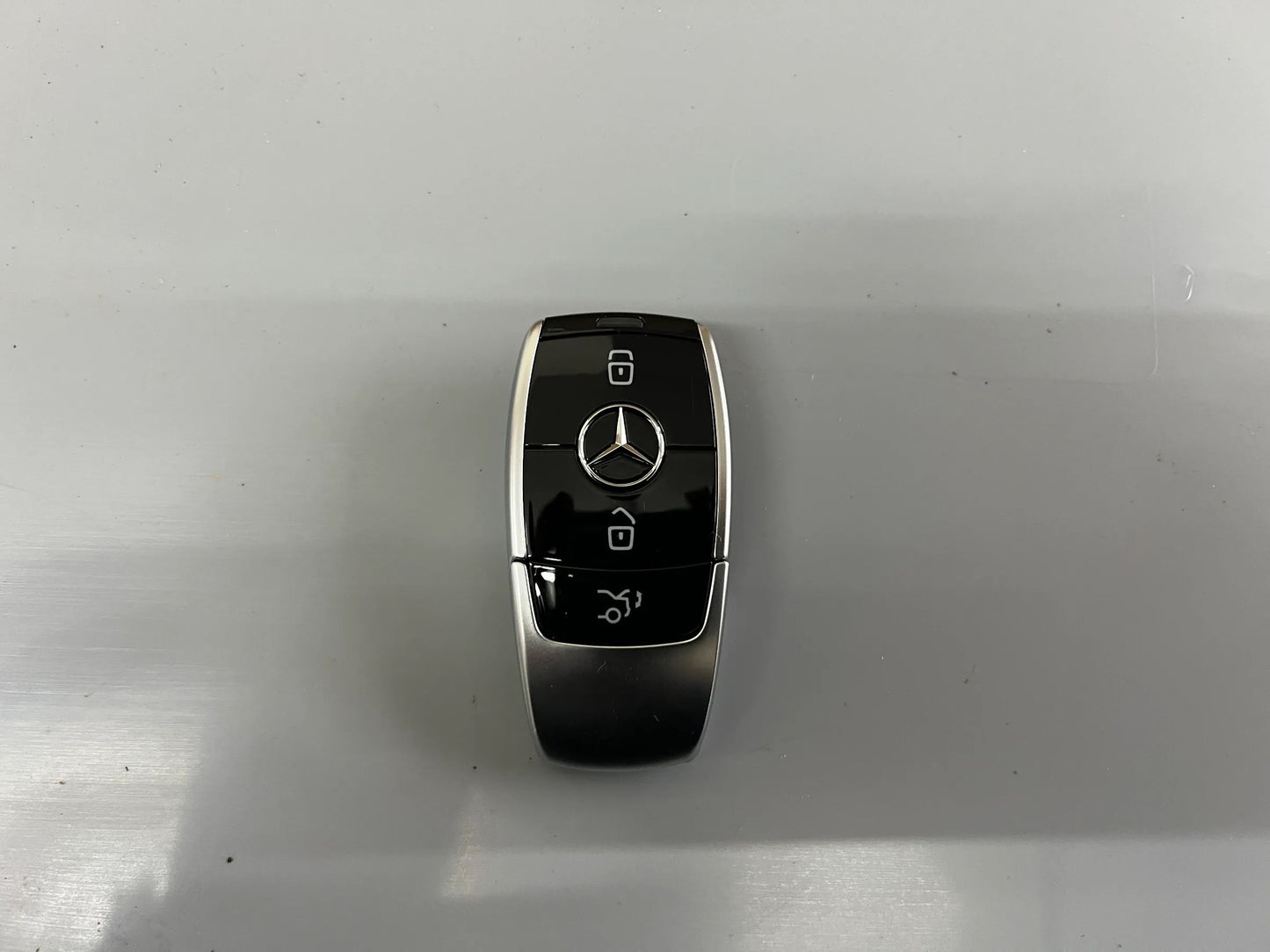 Original Mercedes Benz Intelligenter Schlüssel A2229050911 NEU