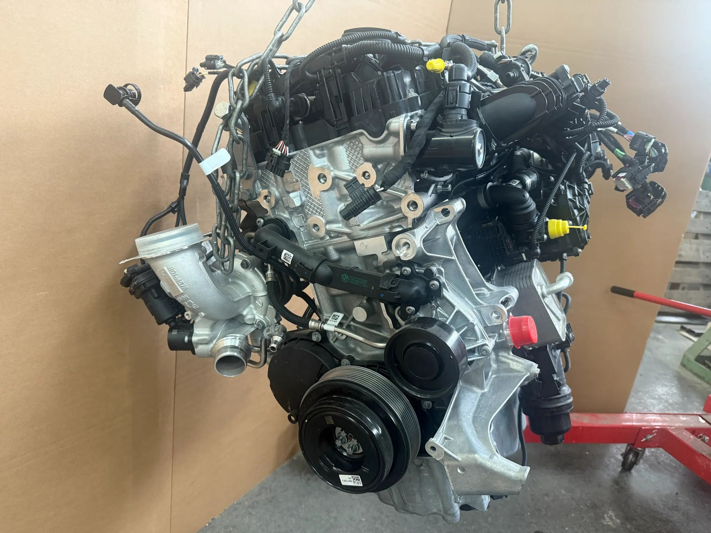 Original BMW/MINI Motor 3-Zylinder B38 B38A15M2 8699725 NEU