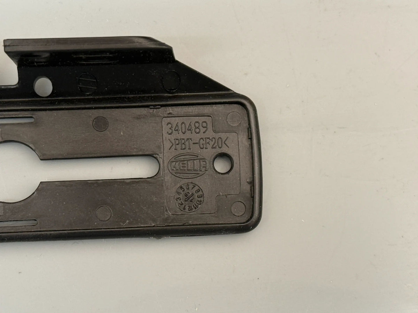 Original Hella Halterungen 8HG 340 489-001 NEU