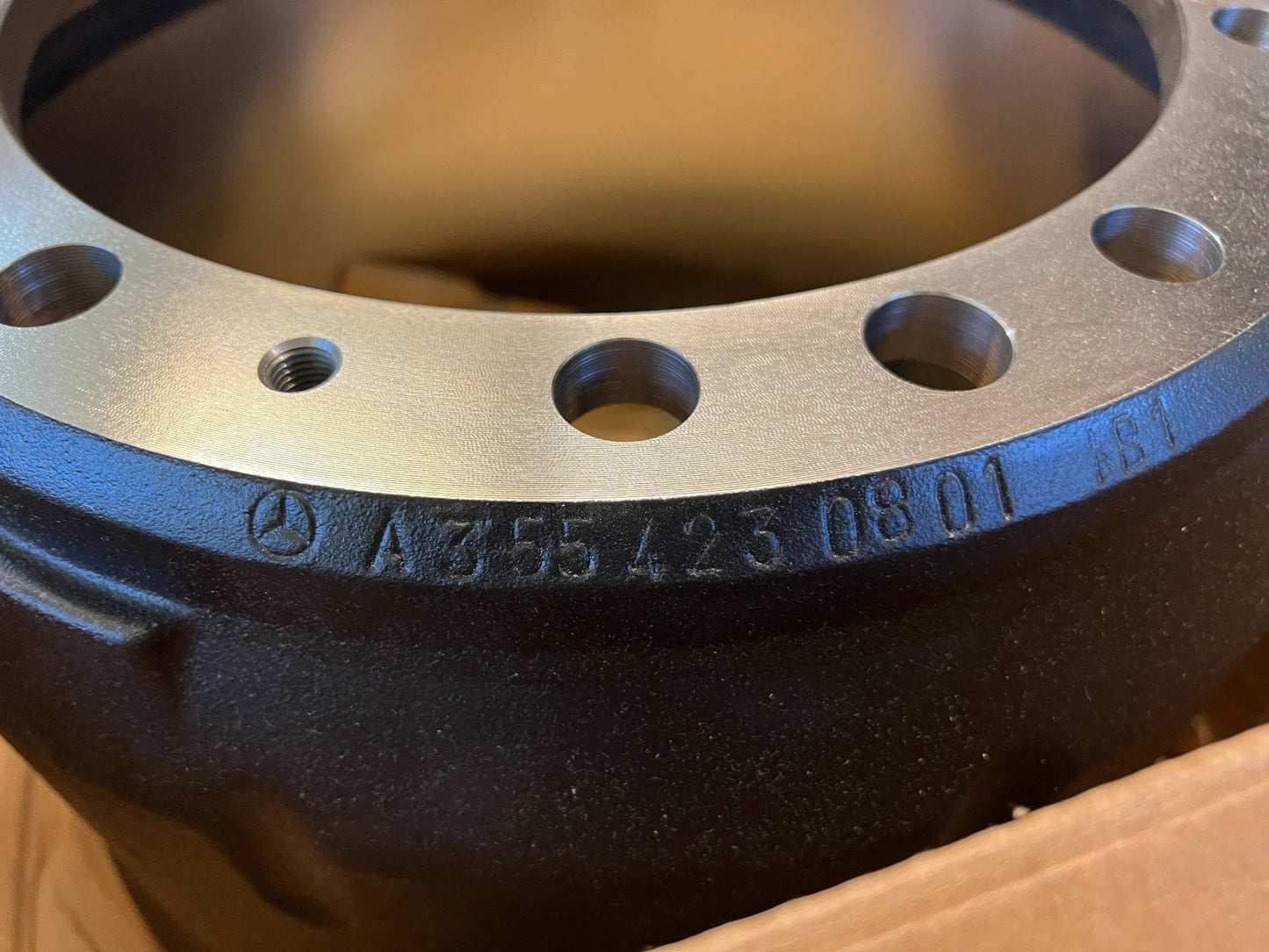 Original Mercedes-Benz Bremstrommel A3554230801 NEU