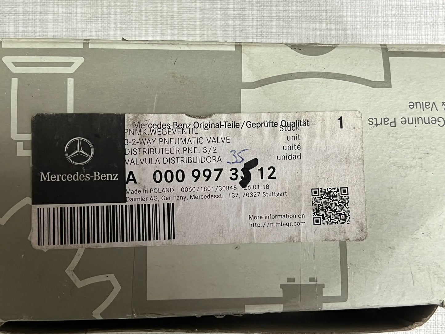 Original Mercedes-Benz 3-2-PNEUMATIK-WEGEVENTIL A0009973512 NEU