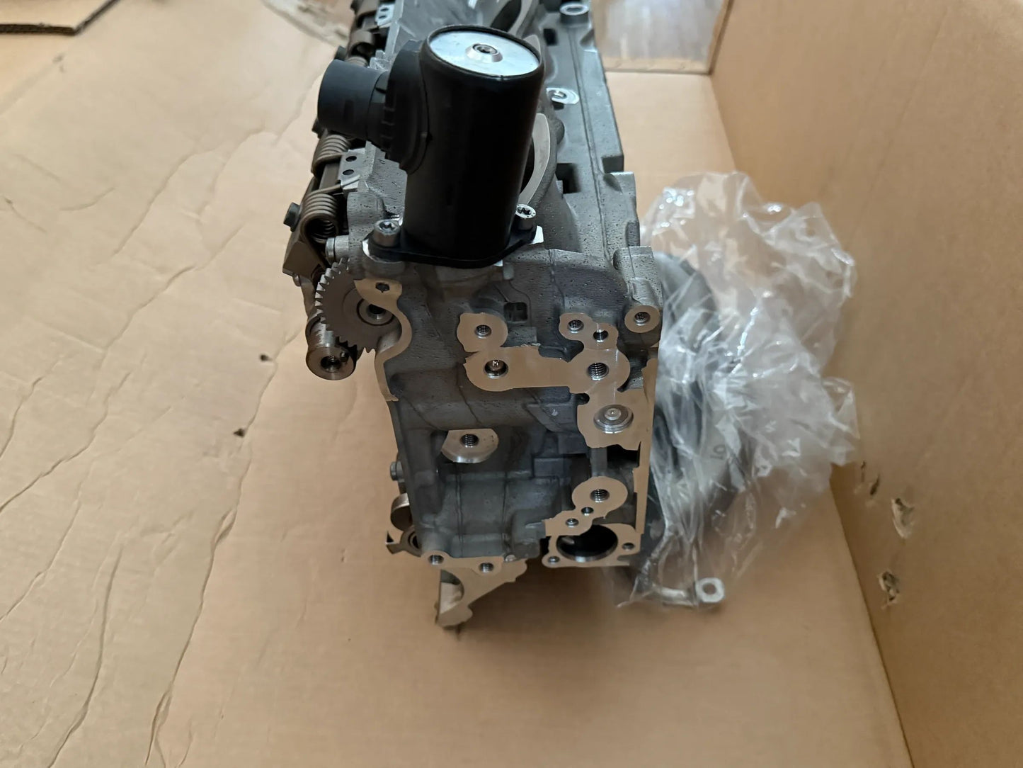 Original BMW Zylinderkopf  782918000 B48B20A NEU