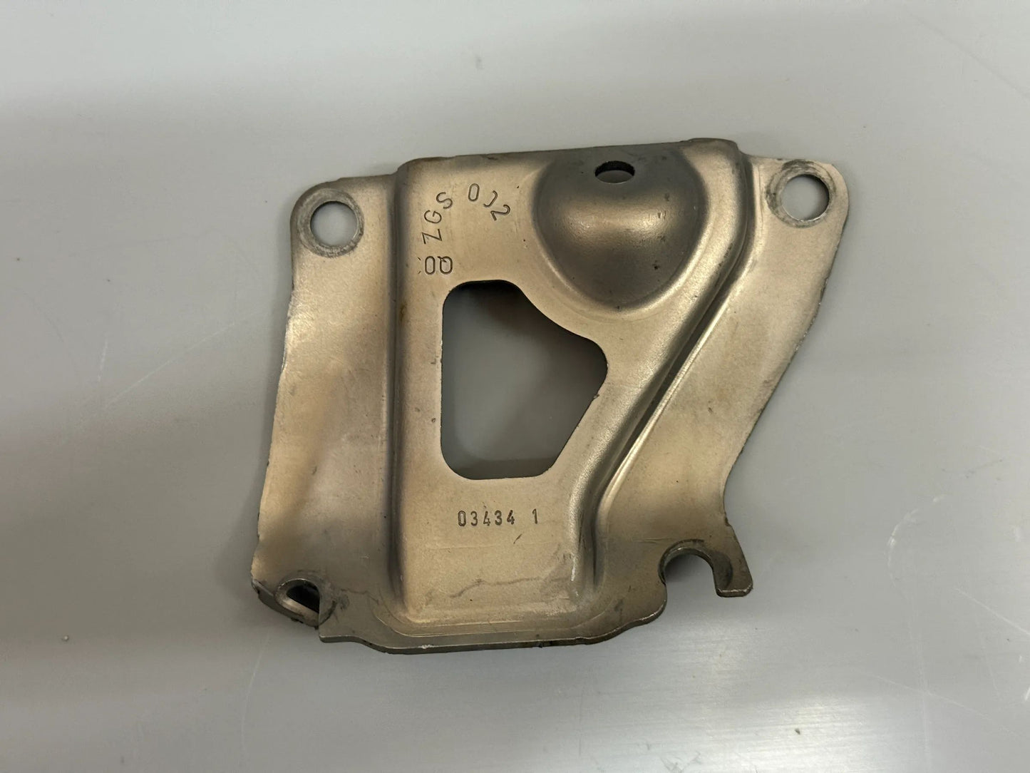 Original Mercedes Benz Halter A6561410040 NEU