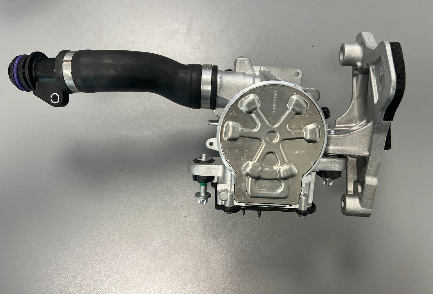 Mercedes Benz Kühlmittelpumpe Wasserpumpe A2822000101 A2822009700 A2822009800 NE