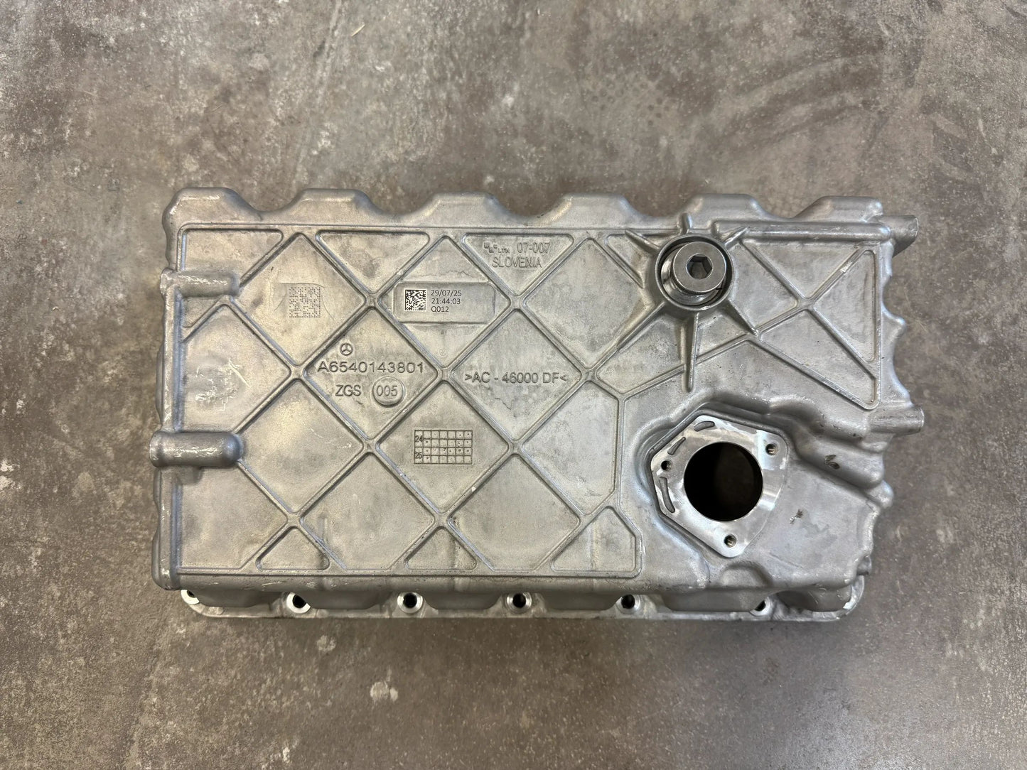 Original Mercedes-Benz OM 654 Ölwanne A6540143801 NEU