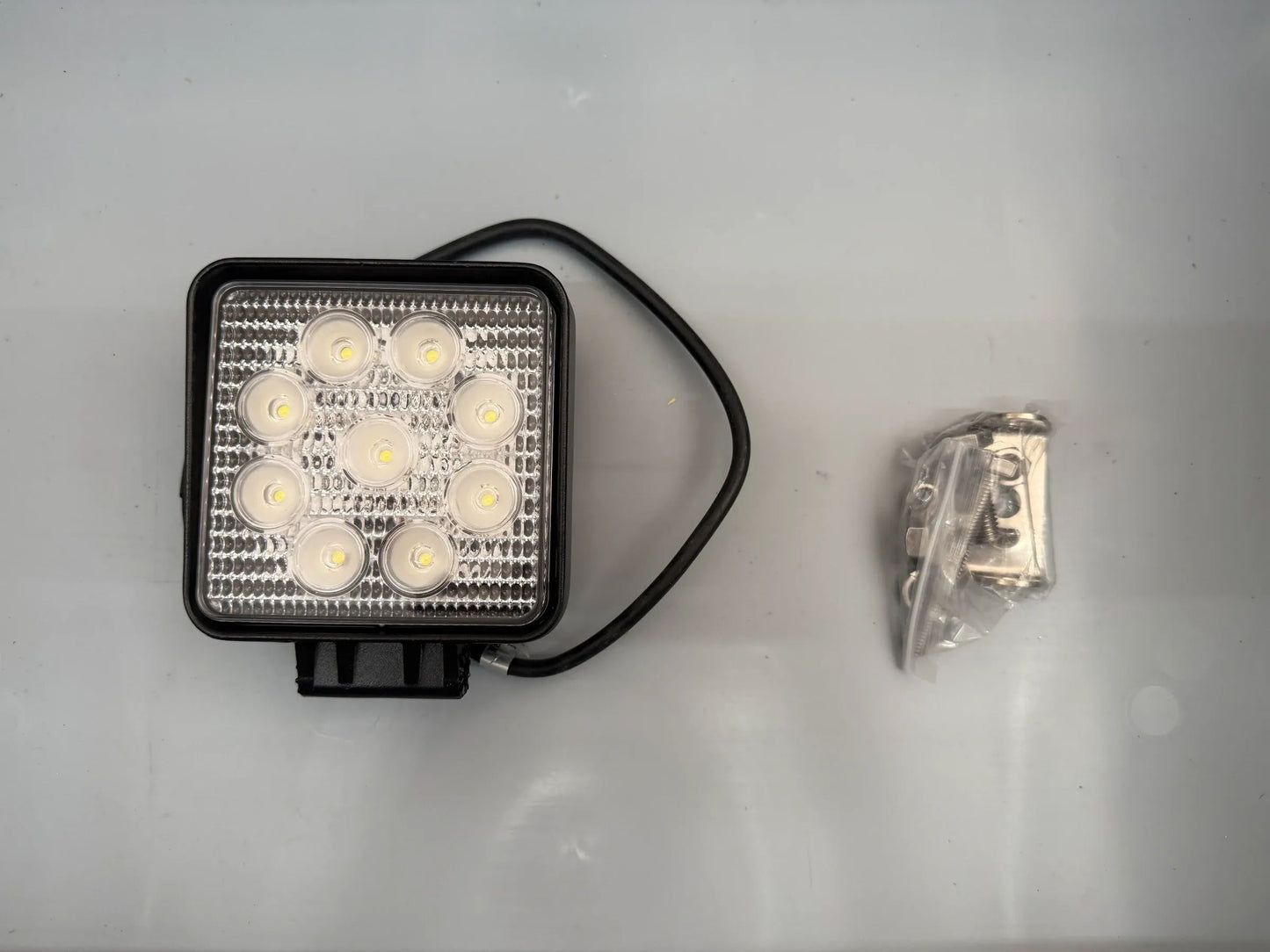 Original WPK Nutzfahrzeugteile GmbH Arbeitsscheinwerfer LED I060083 NEU