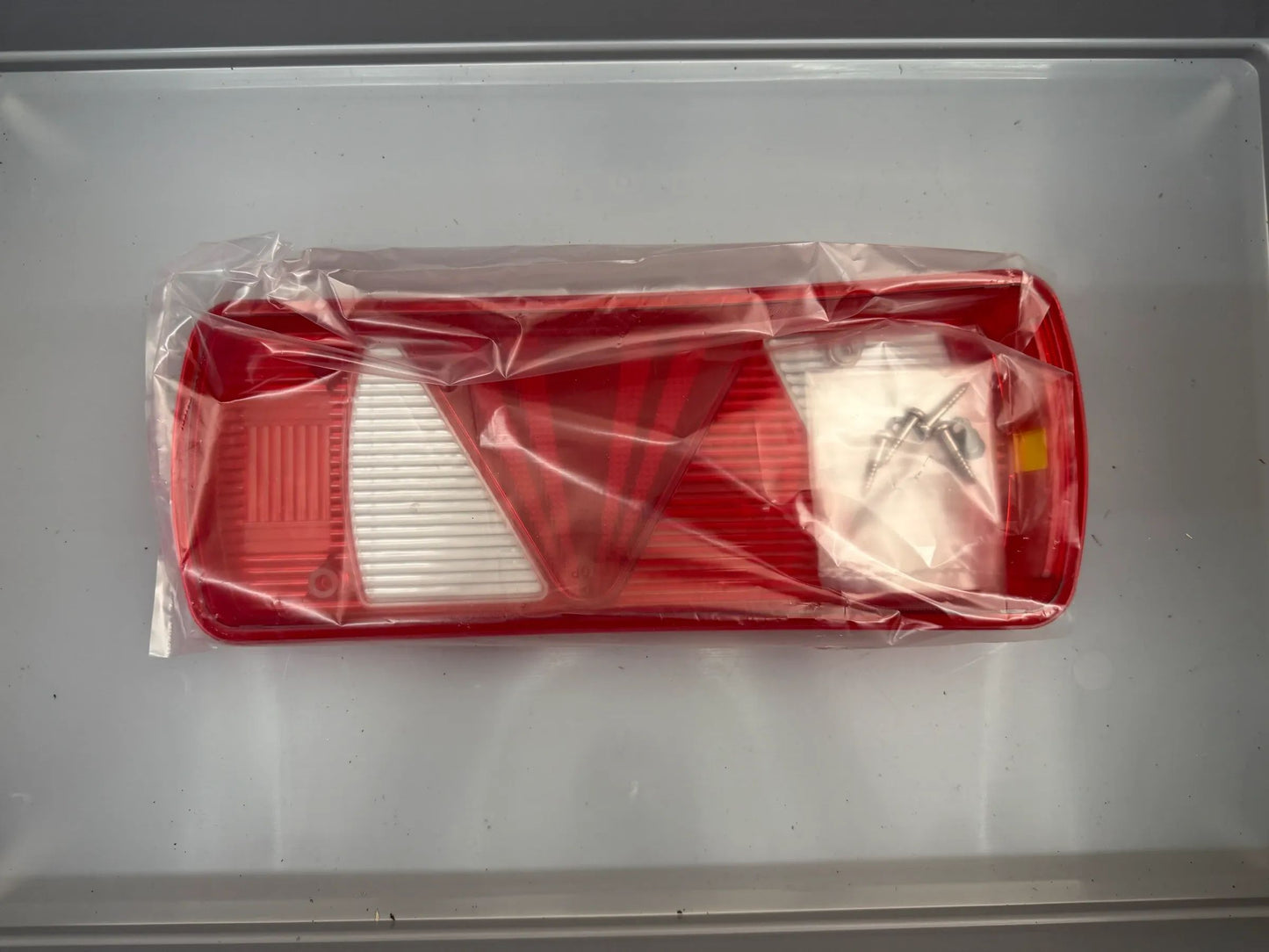 PROPLAST Fahrzeugbeleuchtung GmbH Lichtscheibe ECOPOINT II Rechts 40290112 NEU