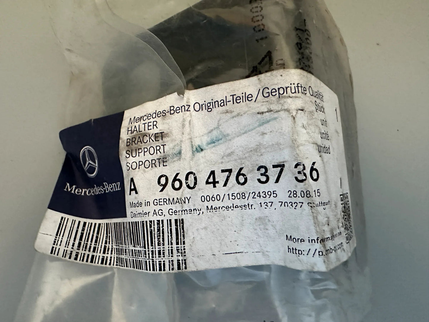 Original Mercedes Benz Halter A9604763736 NEU