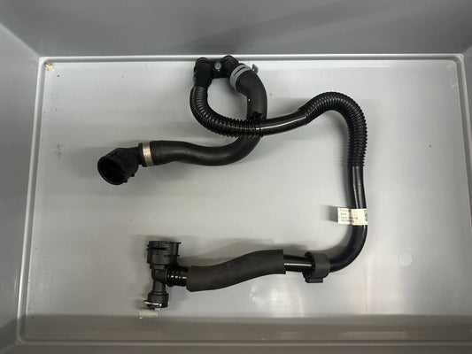Original Mercedes Benz Kühlmittelleitung A1745000401 NEU