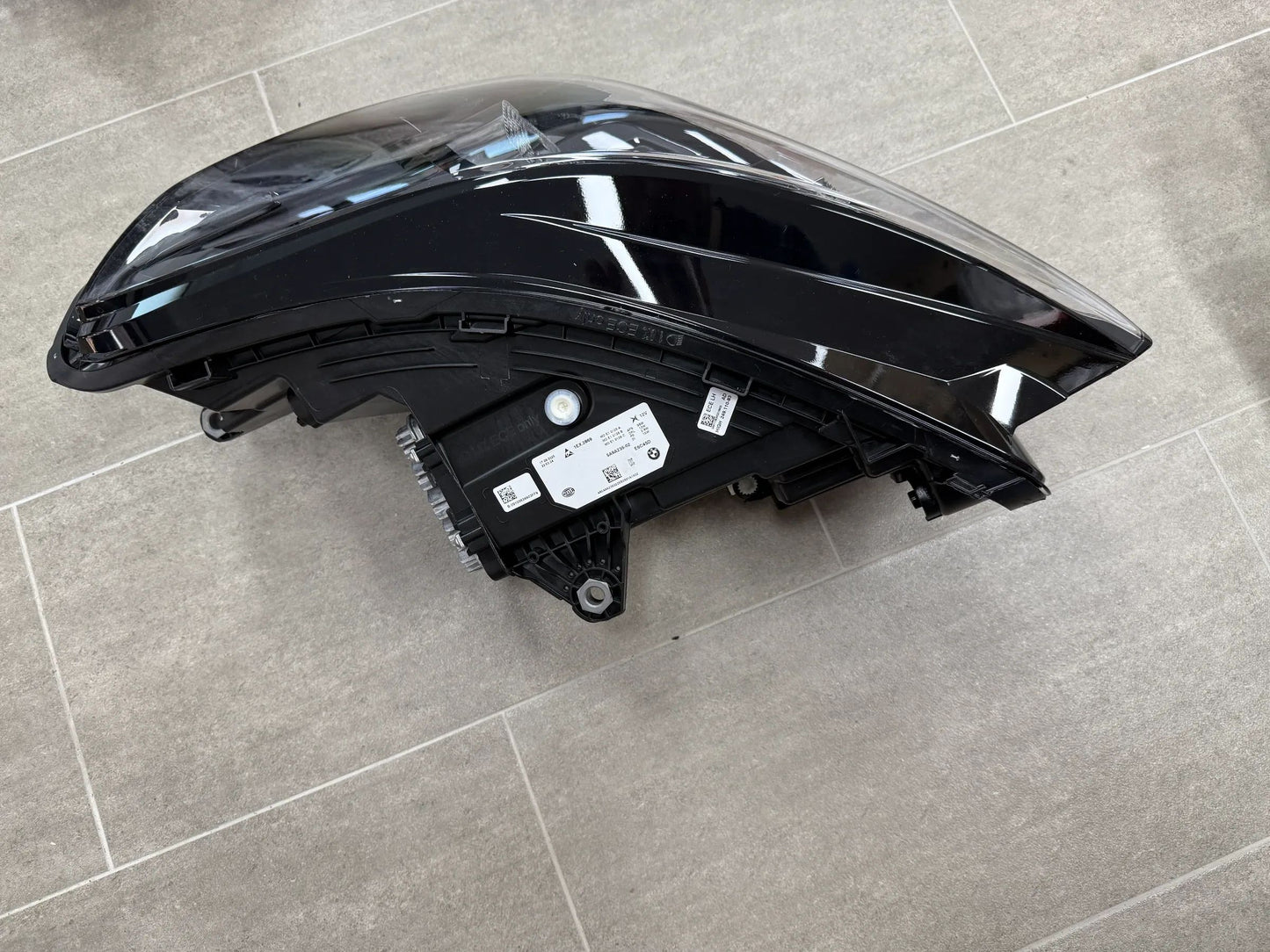 Original BMW X1 U11 LED-Scheinwerfer Links mit Steuergerät 5A9A235 NEU