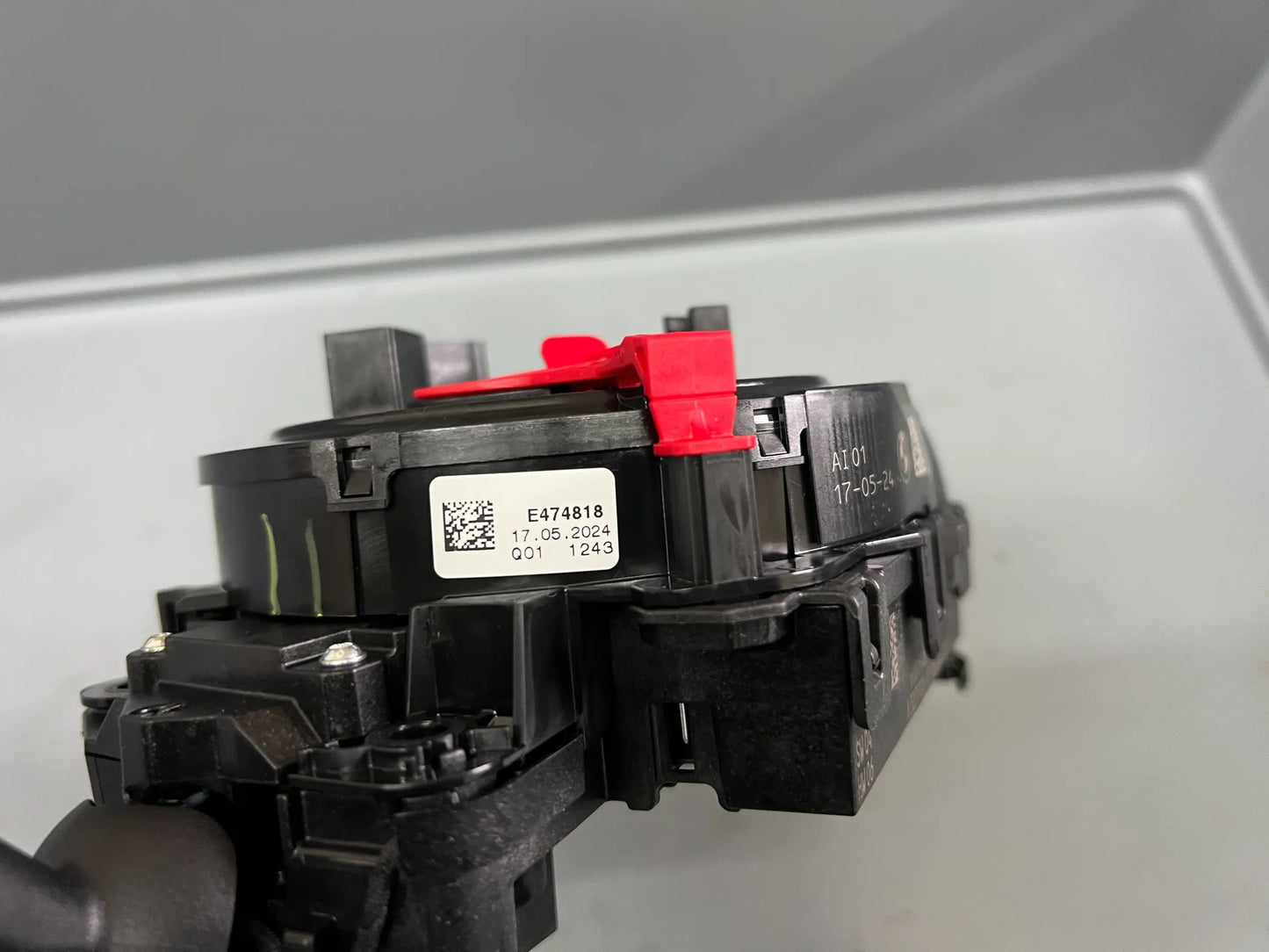 Original BMW Schaltzentrum Lenksäule 61315A81994 E474818 NEU