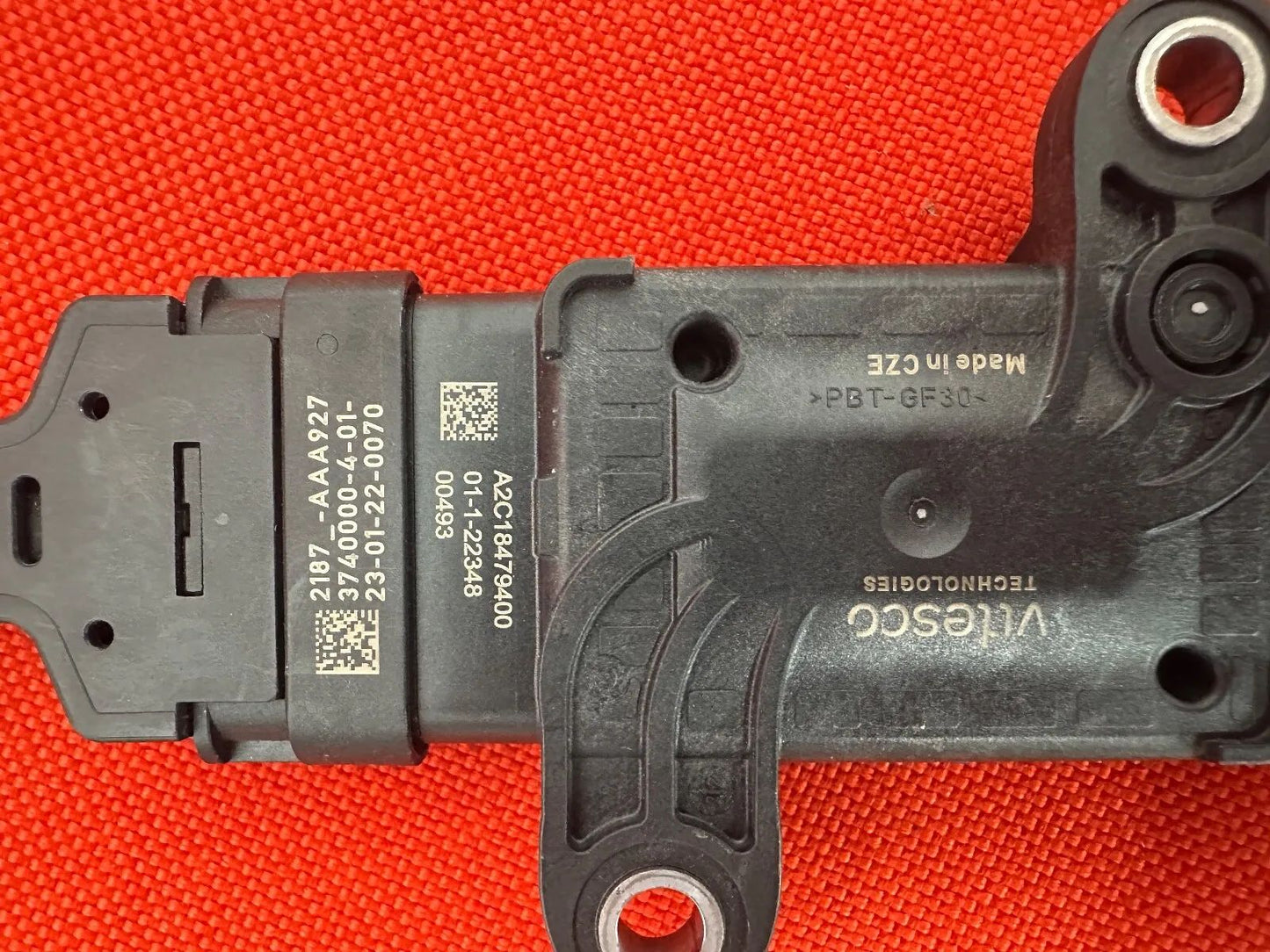 ORIGINAL Mercedes Benz NOX-SENSOR A0009050919 NEU