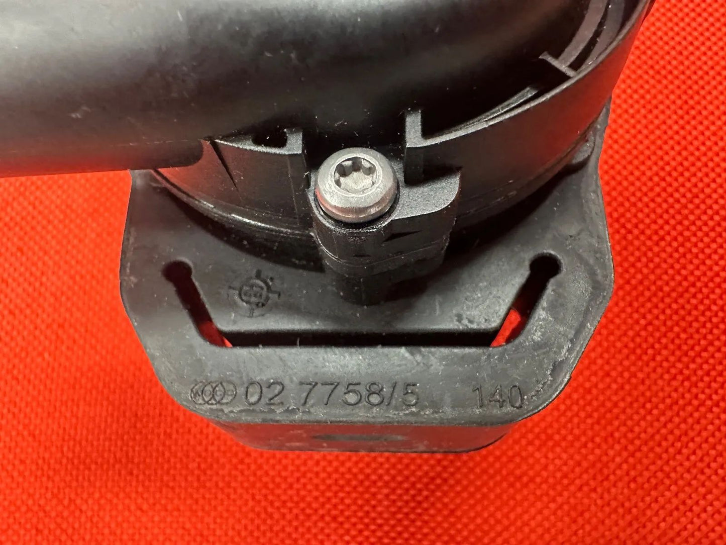 ORIGINAL Bosch 027758 Zusatzwasserpumpe Wasserpumpe Pumpe für Audi VW Seat Skoda
