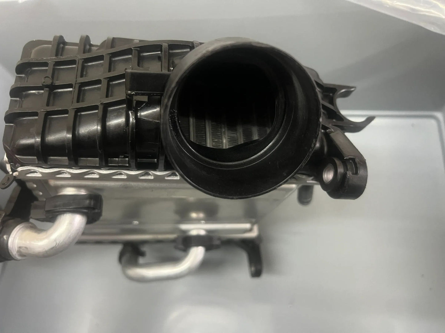 Original Mercedes-Benz Ladeluftkühler A6540904201 NEU