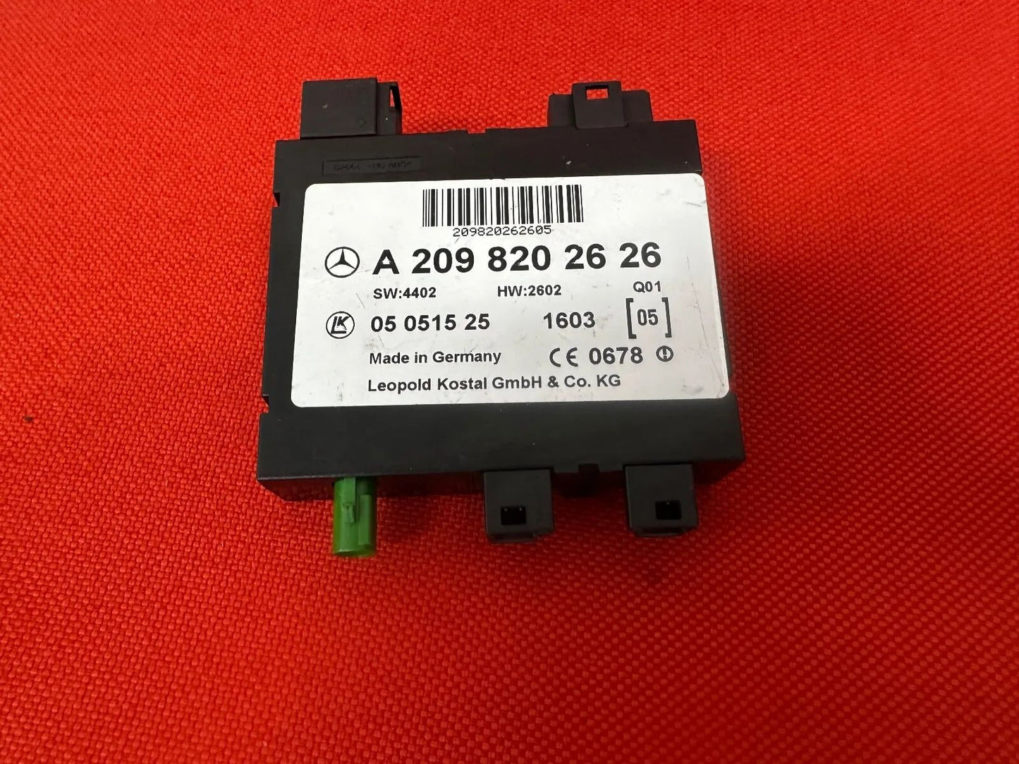 ORIGINAL Mercedes Benz CLK W209 Türsteuergerät Komfortsteuergerät A2098202626 NE