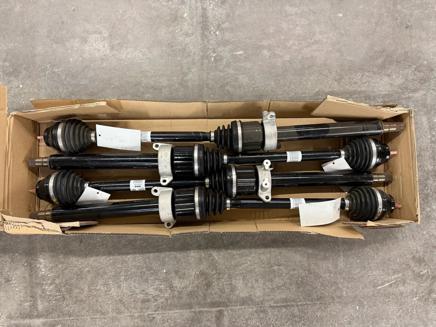 Original BMW i12 i15 i8 Abtriebswelle hinten rechts 8611320 33208611320 NEU
