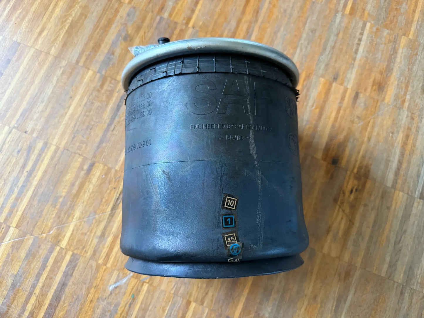 Original SAF-HOLLAND SE LUFTFEDERBALG SAF 2618V komplett 3229002900 NEU