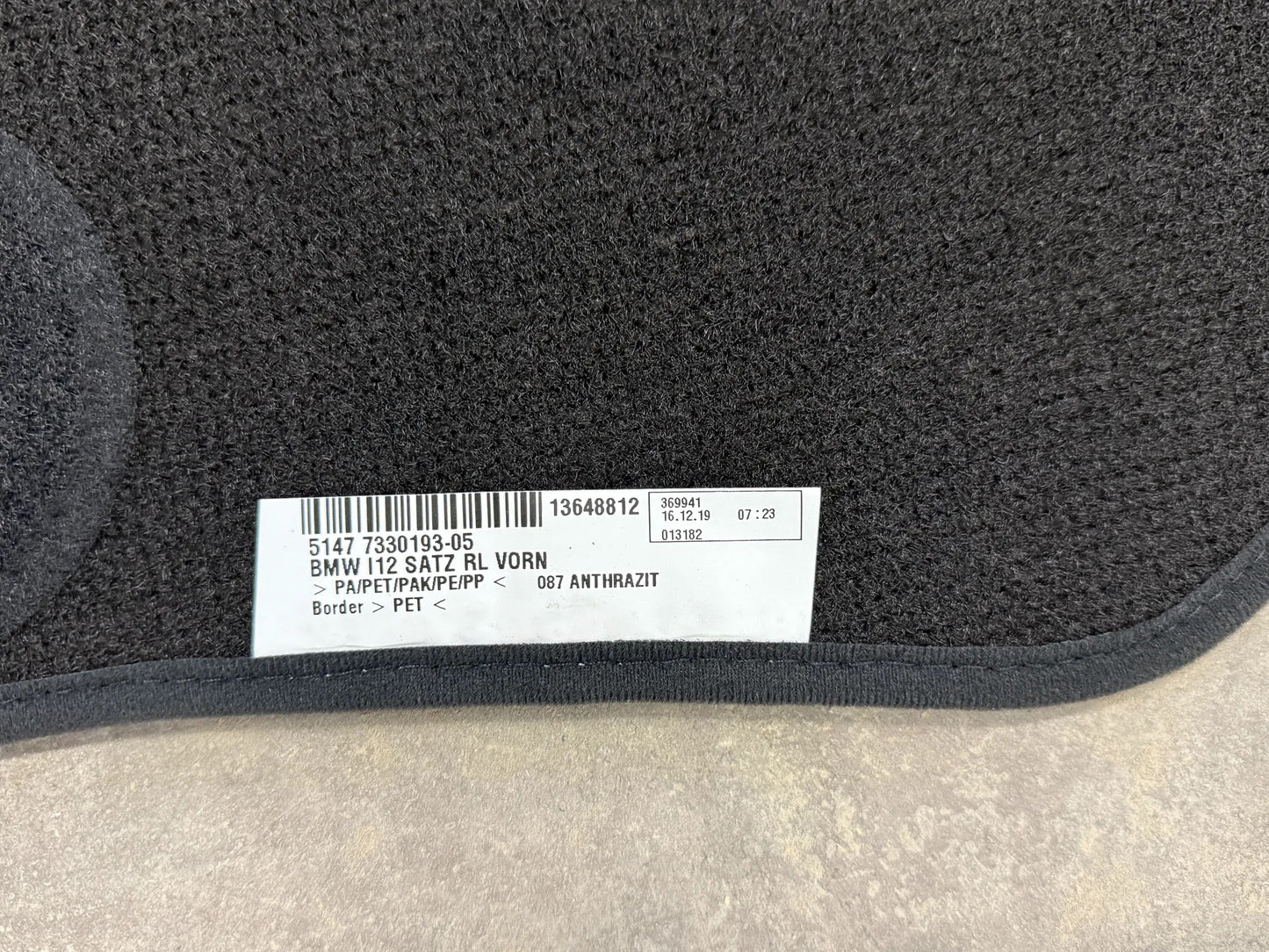 Original BMW i12 i8 Fußmatte RL vorn 7330193 NEU