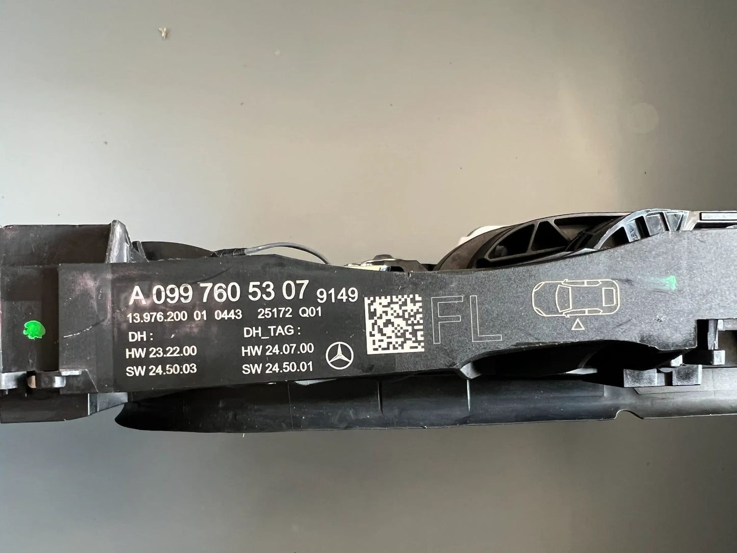 Original Mercedes-Benz CLA W174/178 Türgriff Links A0997605307 NEU