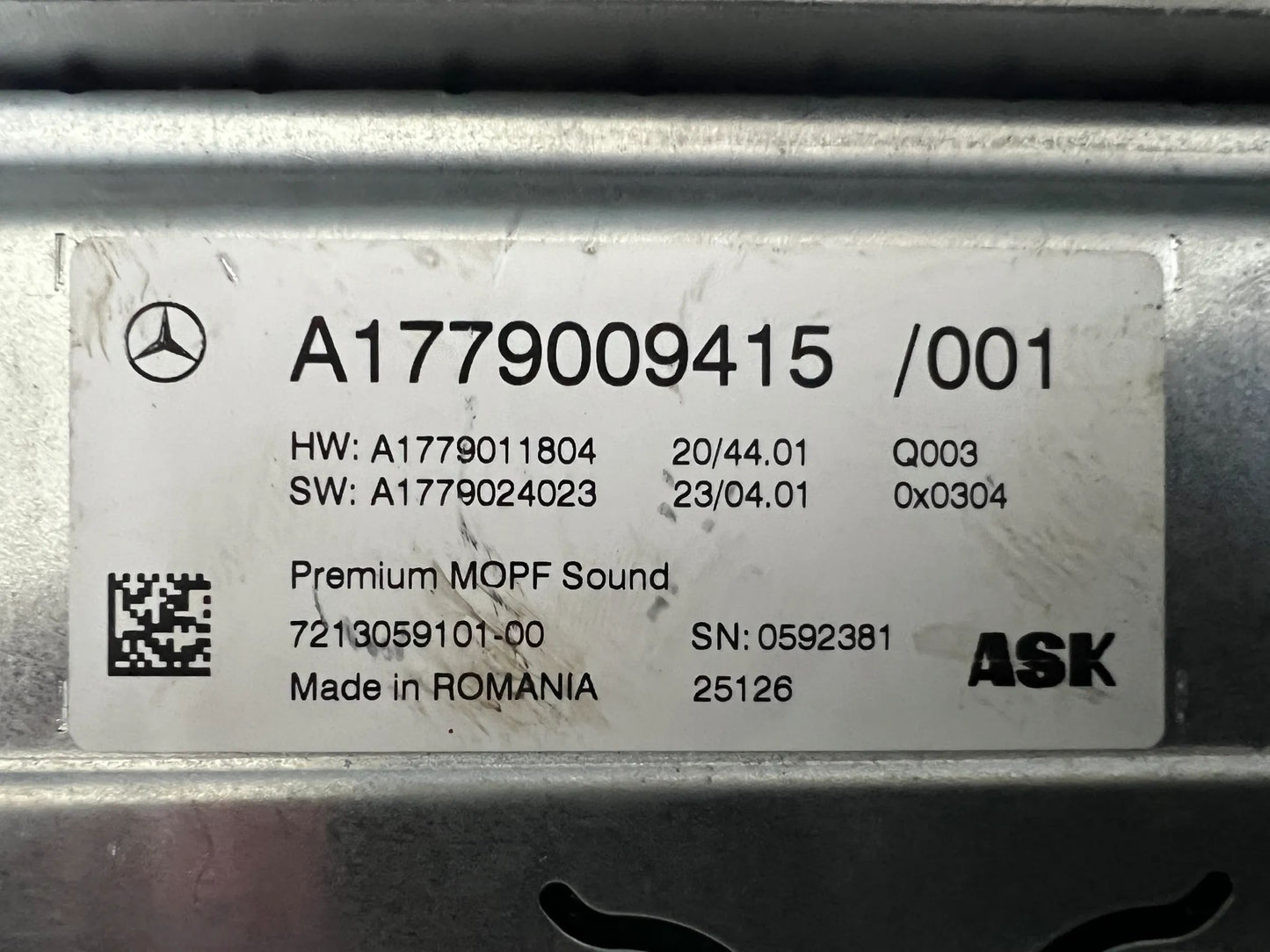 Original Mercedes-Benz Steuergerät Soundsystem A1779009415 NEU