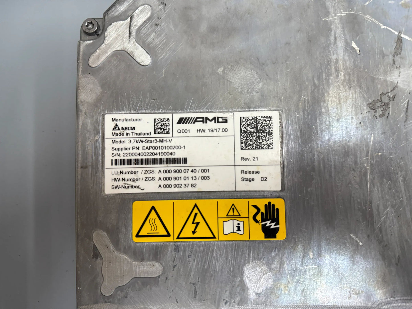 Original Mercedes Benz Steuergerät Ladegerät Hochvoltbatterie A0009000740 NEU