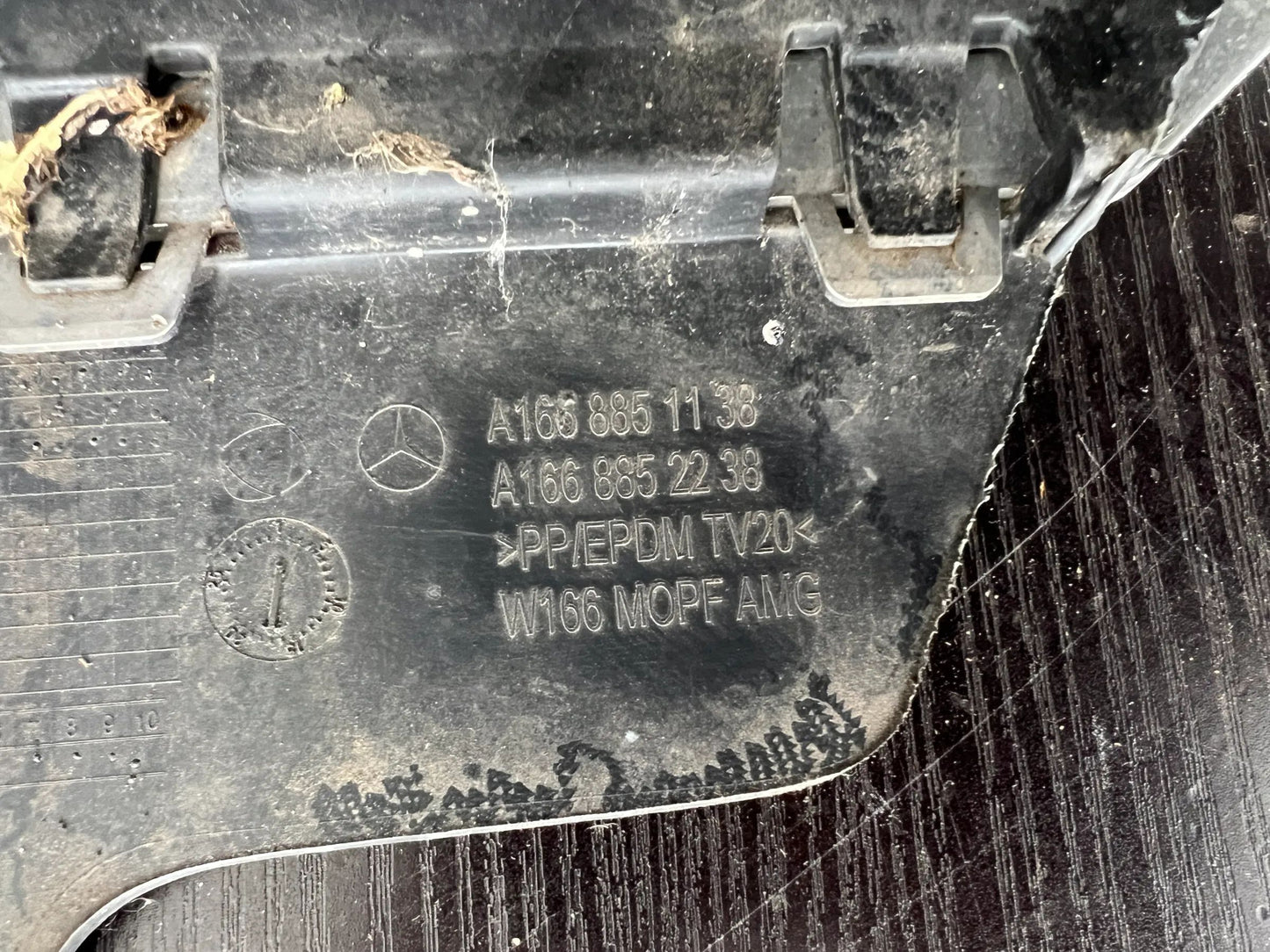 ORIGINAL MERCEDES-BENZ ML/GL/GLE W166 AMG Stoßstange hinten Schwarz A1668851138