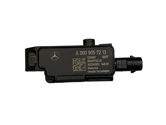 Original Mercedes-Benz Drucksensor A0009057213 NEU