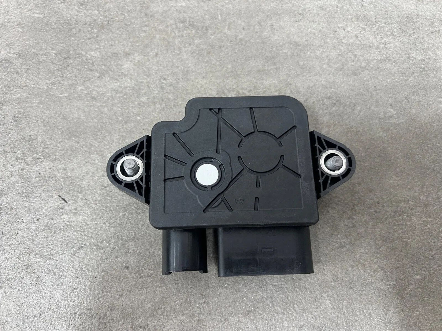 Mercedes OM654 Vorglührelais Glühkerze Relais Steuergerät A6549006800 NEU