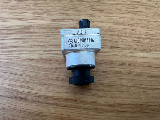 Mercedes-Benz Mehrzweckkamera A0009051816 W223 C167 X247 S206 W206 W247 W177