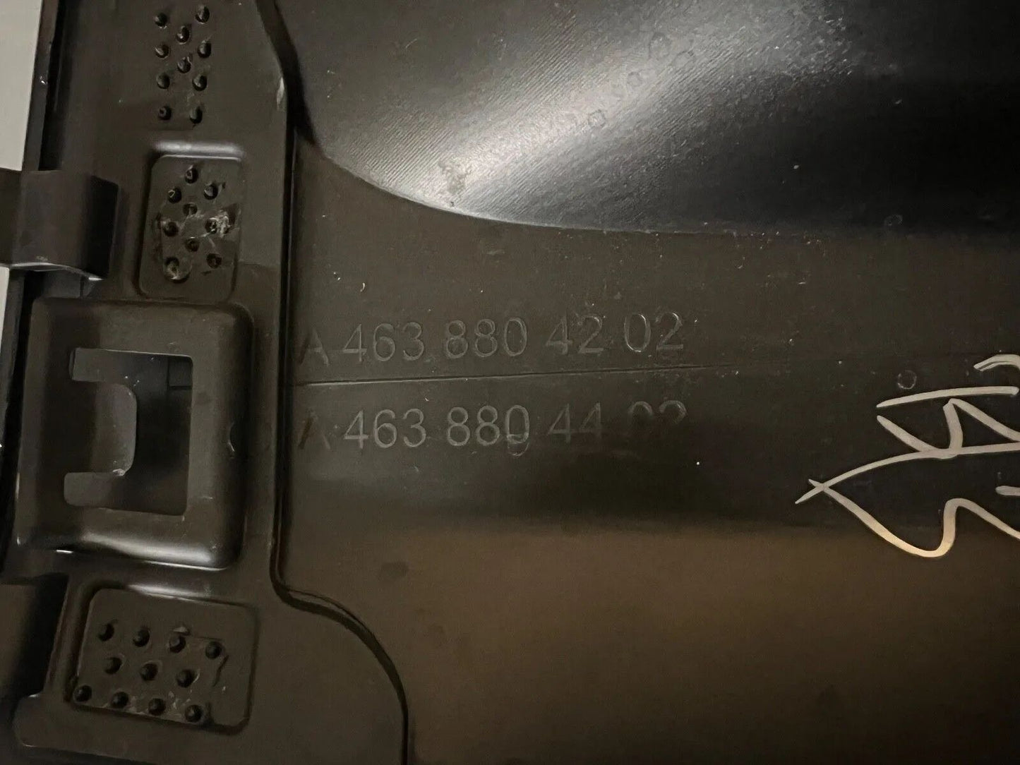 ORIGINAL Mercedes Benz G-Klasse W463 Kühlerverkleidung A4638804202/A4638804402