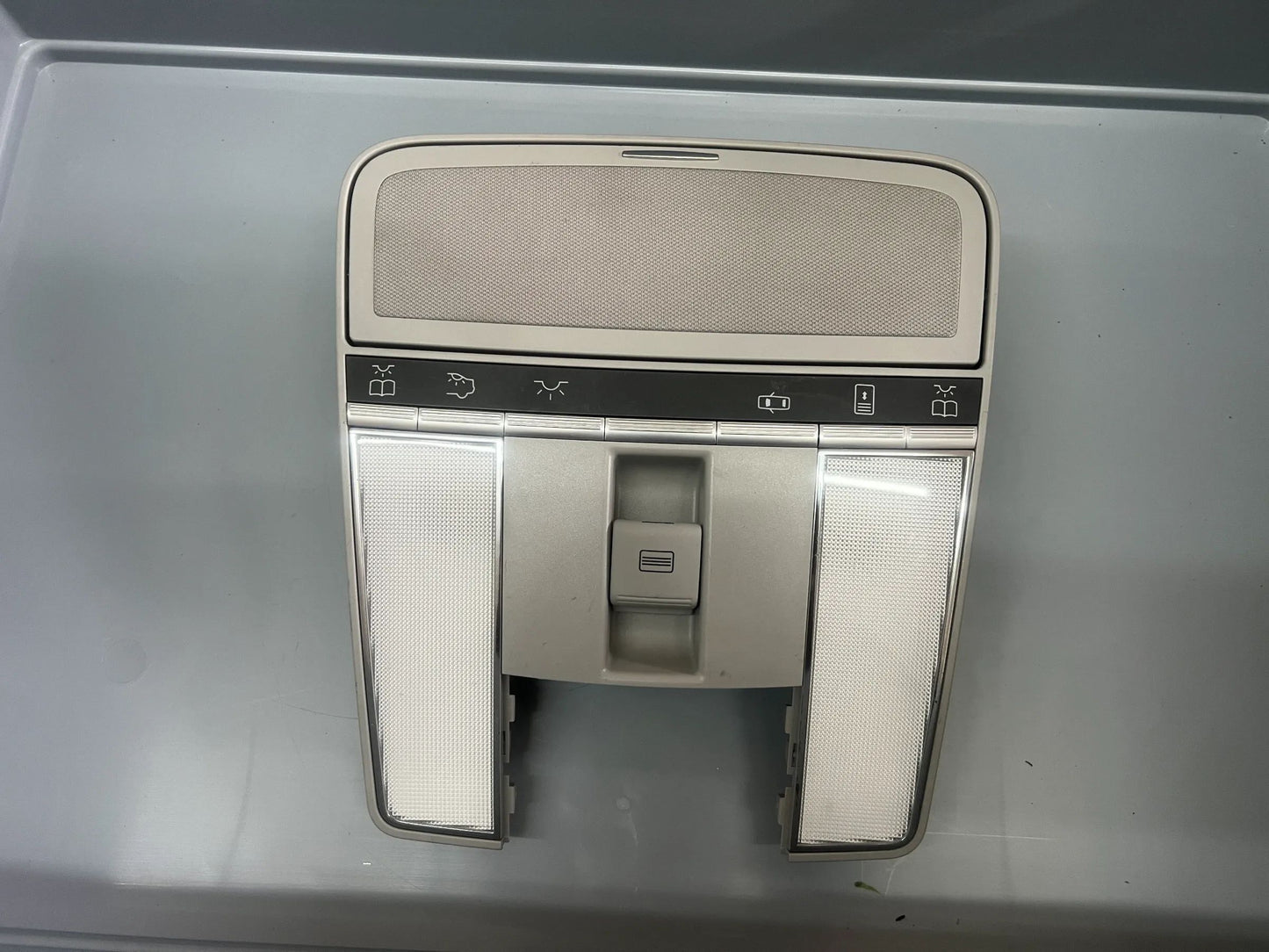 Original Mercedes-Benz S-Klasse W221 Innenleuchte Dachbedieneinheit A2218704591