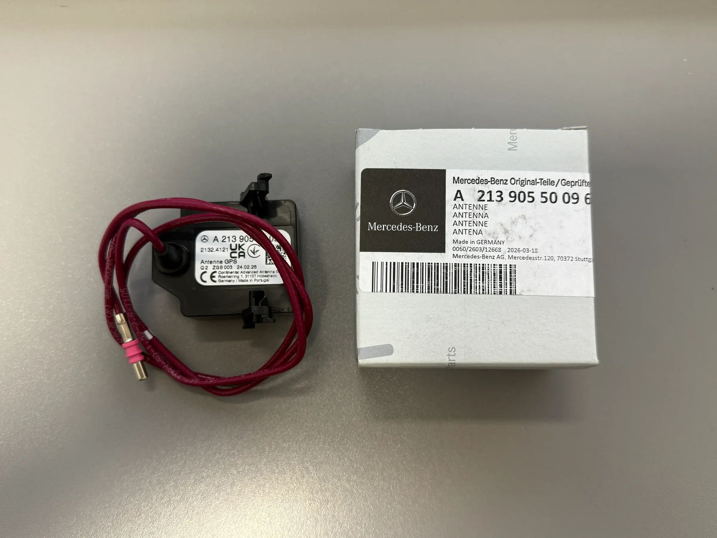 Original Mercedes-Benz E-Klasse W213 Außenspiegel GPS Antenne A2139055009 NEU