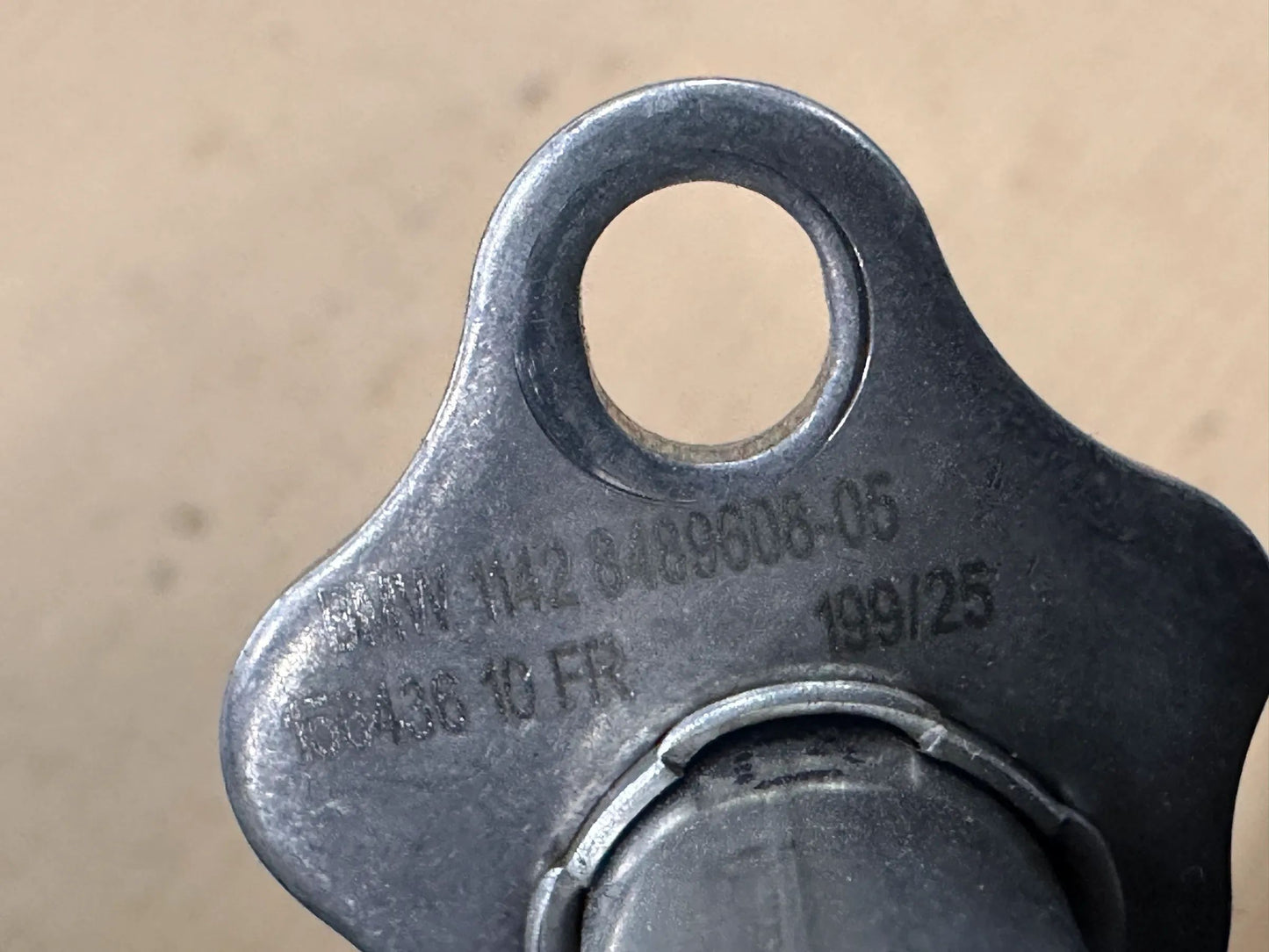Original BMW Ölrücklaufleitung 8489608 11428489608 NEU