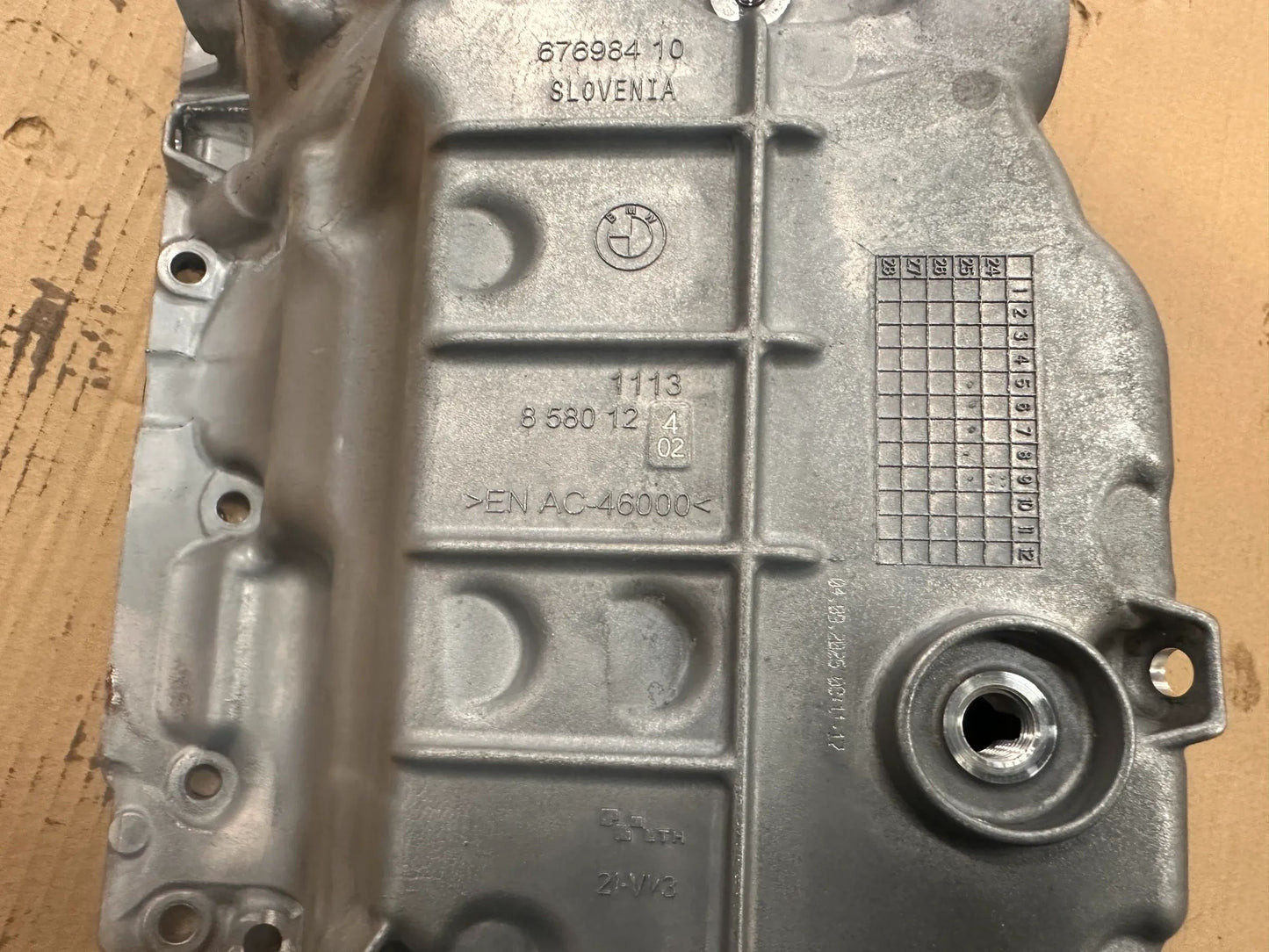 Original BMW Ölwanne (AWD) 8580124 11138580124 NEU
