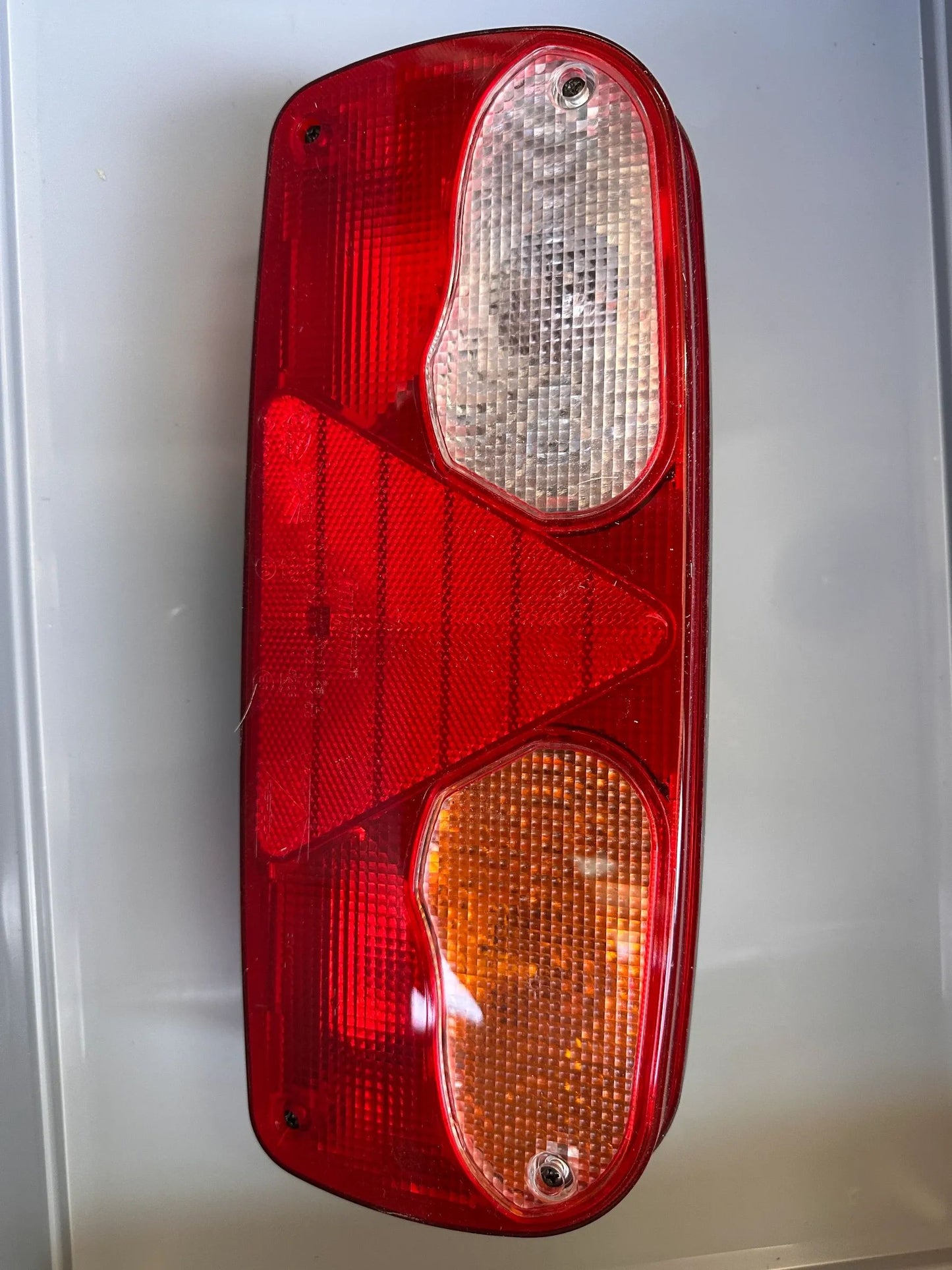 PROPLAST Fahrzeugbeleuchtung GmbH Heckleuchte ECOPOINT Rechts 40246212 NEU