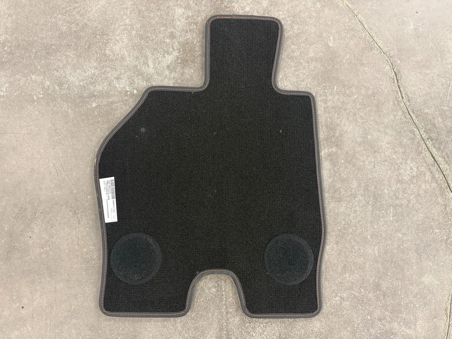 Original BMW i12 i15 i8 Fußmatte mit Naht 7478777 51477478777 NEU