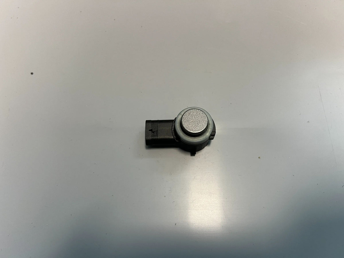 ORIGINAL Mercedes-Benz Parktronik Sensor PDC PTS Parksensor A0009055504 NEU