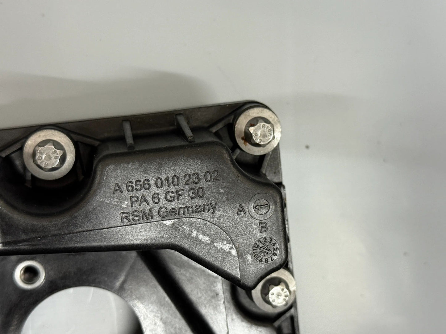 Original Mercedes Benz Ölwanne A6560102302 NEU