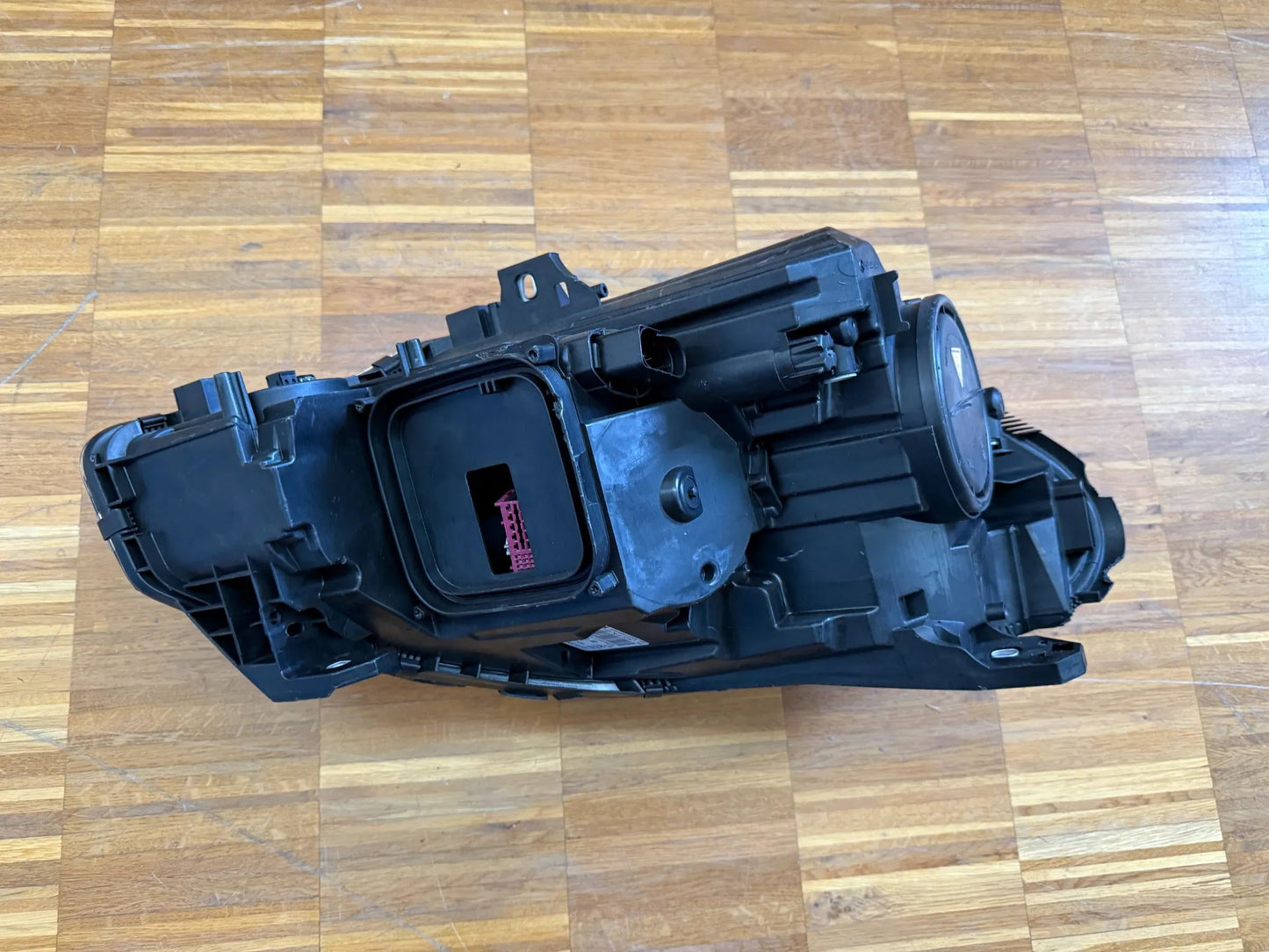 Original Mercedes-Benz W246 Scheinwerfer A2468204161