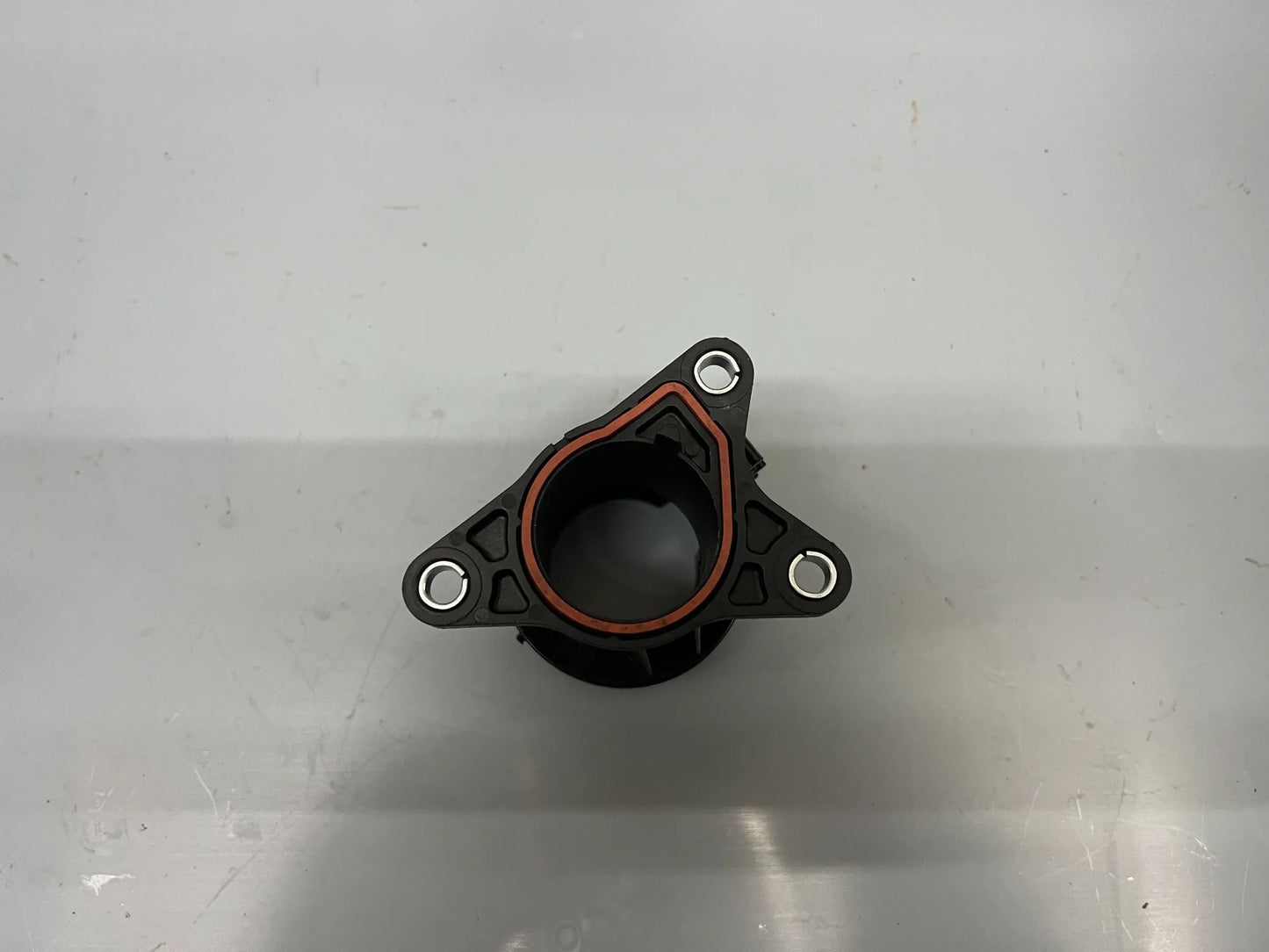 Original Mercedes-Benz Öleinfüllstütze A2600101300 NEU