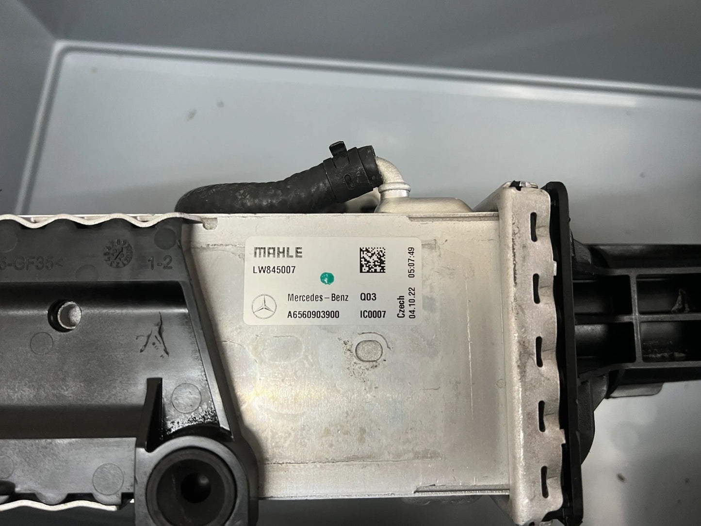 ORIGINAL Mercedes Benz OM 656 Ladeluftkühler A6560903900