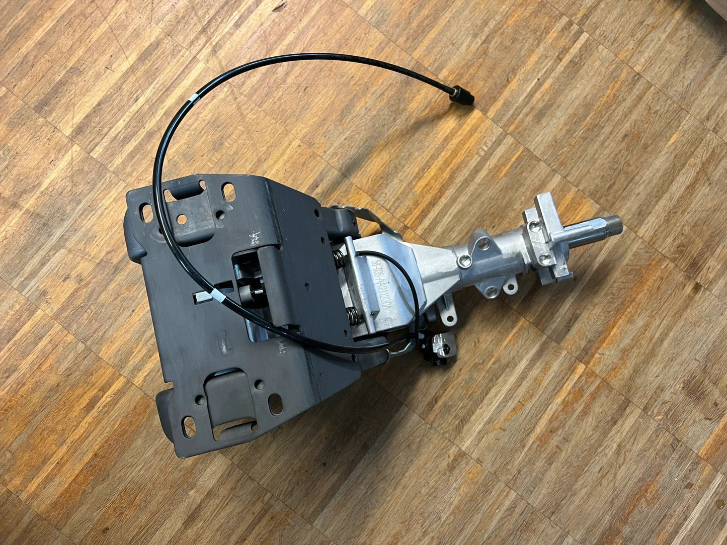 Original Mercedes-Benz Lenksäule A9674600616 NEU