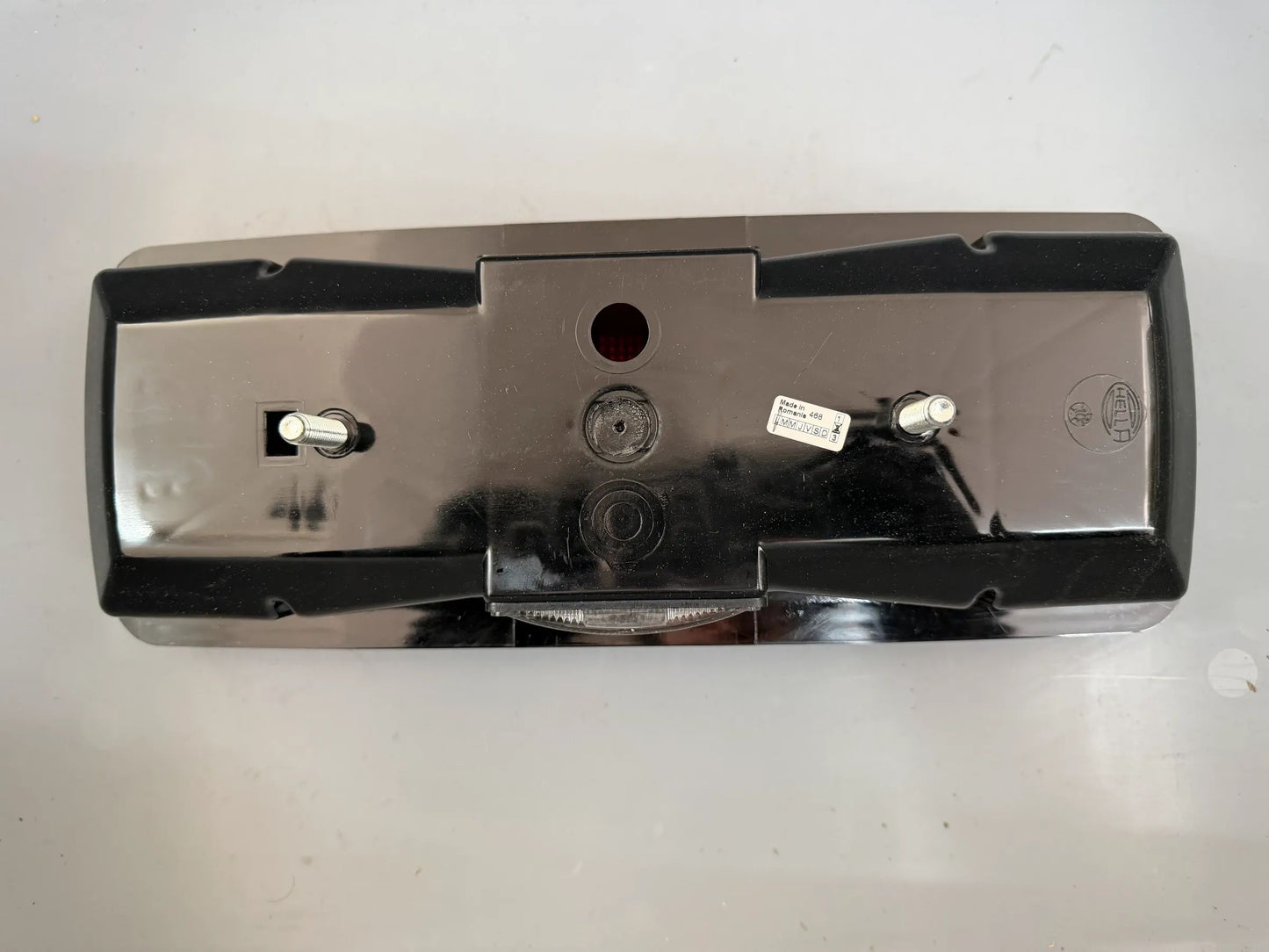 Original Hella Heckleuchte Links 2SL 003 567-311 NEU
