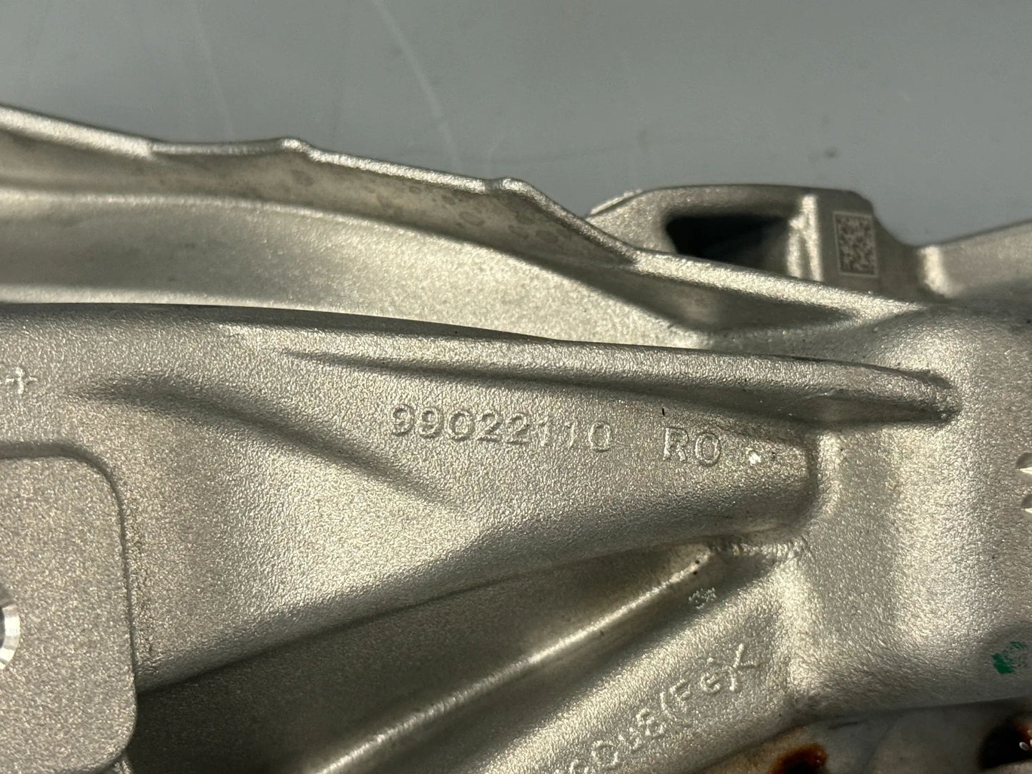 Original BMW Motorlager-Halter 9847893 NEU