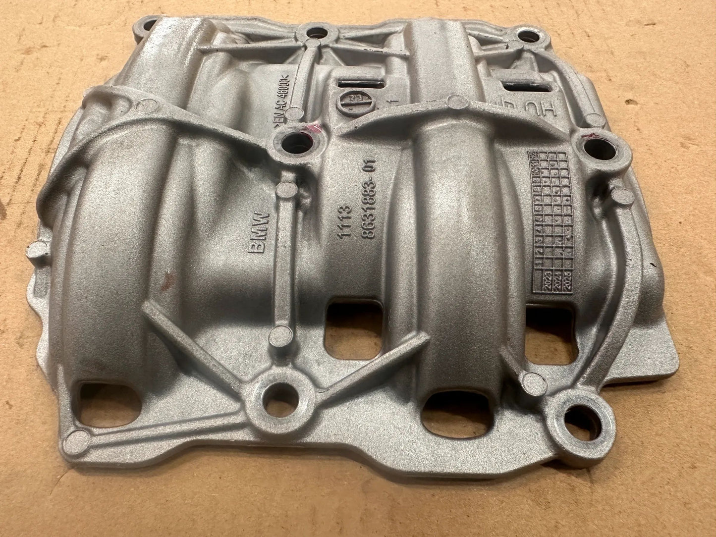 Original BMW Ölhobel 8631883 11138631883 NEU