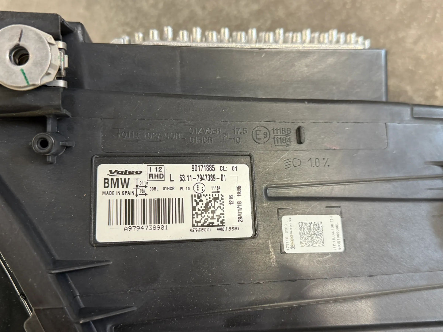 Original BMW i12 i15 i8 LED Scheinwerfer mit Steuergerät mit Blinklicht 7947389