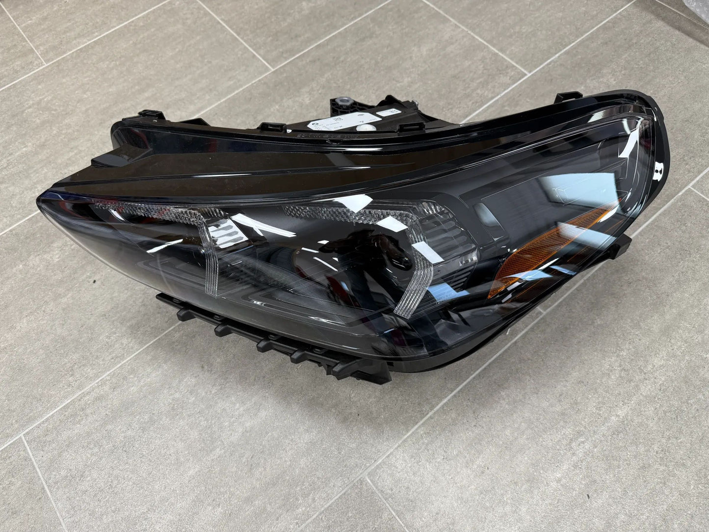 Original BMW X1 U11 LED-Scheinwerfer Links mit Steuergerät 5A9A241 NEU